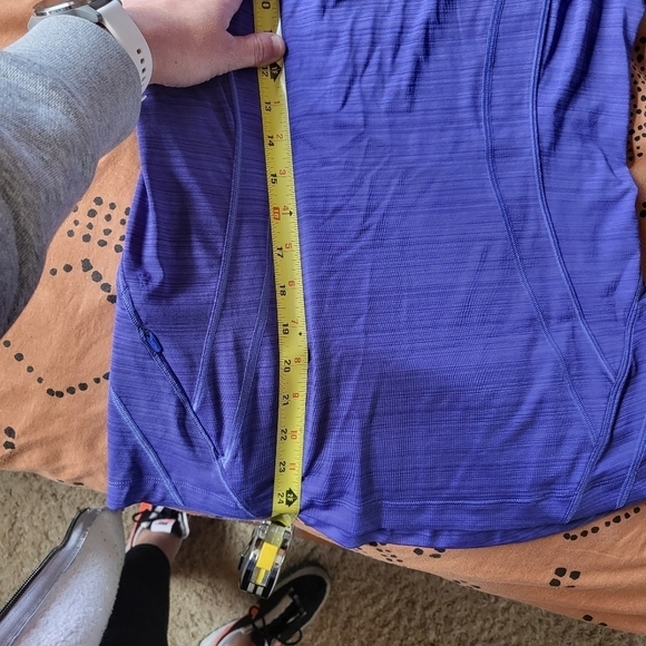 EUC Athleta Pacifica Illume UPF Fitted Tank Blue Purple Xsmall - Picture 9 of 12